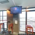 Emergency dispatch to gym location for medical assistance