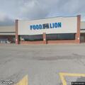 Dog locked in vehicle at Food Lion parking lot