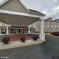 Person experiencing trouble breathing at hotel