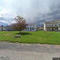 Woman with knee pain and near fainting near Liverpool