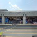 Dog left in hot car outside Weis Markets