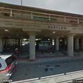 Man yelling for help near track edge at Babylon station