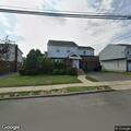 Person having allergic reaction near Monroe Street