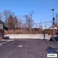Person with minor head injury from fall at medical plaza