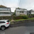 Person with head injury needs lifting at accident scene