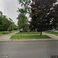 Parking complaint about gray car on South Willard
