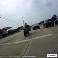 Disabled SUV blocking turn lane at Jolly and Okemos