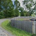 Hang-up 911 call near Pleasant Street