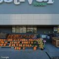 Upset customer leaves store after disturbance