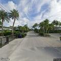 Vehicle stopped on South Drive in Key Largo