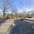 Vehicle blocking lane and turns on Felder Avenue