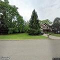 Domestic disturbance with woman screaming