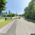 Tree work blocks traffic on Mill Road
