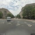 Man falls from Metrobus at 10th and Pennsylvania Ave NW
