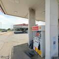 Officer flagged down at Goodfield gas station