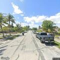 Loose dog reported in Lake Worth Beach neighborhood