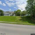 Complaint about SUV revving engine on Madison Street