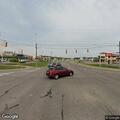 Stalled vehicle with hazards on northbound near M-35