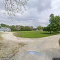 Person with allergic reaction near West Hackberry Street, Kankakee County