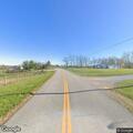 Man runs into tree line after stopping on Sulphur Rd