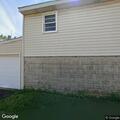 Person suffering respiratory distress at Johnny Rockets Pizza
