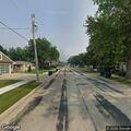 Man experiencing knee pain at intersection in Winneconne