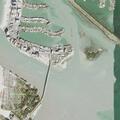 Man swims nude at Bayside Park pay station