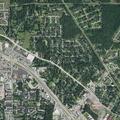 Person experiencing abdominal pain near Treadway Rd and Folsom
