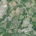 Person threatens suicide by lying on railroad tracks near Brushy Creek Rd