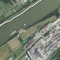 Man aged 32 experiences chest pains at Ghent factory