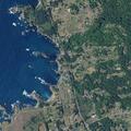 Child falls down stairs near a seafood shack on Highway 1