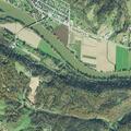 Female cyclist fallen with possible broken arm
