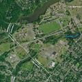 Fall victim with knee injury near stevenson avenue