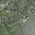 Juveniles on e-bikes driving erratically on Middle Road
