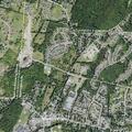 Man aged 49 reports leg pain at Stone Hill Road