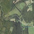 Woman fell and dislocated shoulder near bob lane