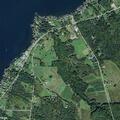 Small bonfire reported near tree line in Wayne