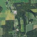 Woman aged 40 experiences chest pain at Route 414