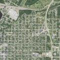 Suspicious people flee yard on Oak Street