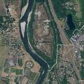 Injured cat reported on river bike path