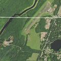 Female screaming outside house near Sturgeon Lake