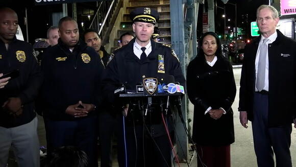 Teenage boy arrested over mass shooting at Bronx subway station (independent.co.uk)