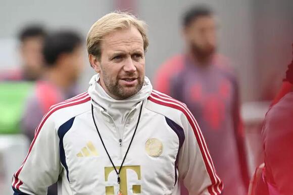 ‘Really positive’: Danks says Bayern coach Kompany is feeling better