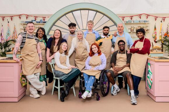 Great British Bake Off sees two contestants leave during dramatic bread ...