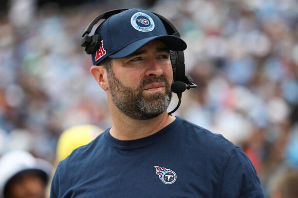 BREAKING: First NFL Head Coach Has Officially Been Fired During 2025 Season - NewsBreak