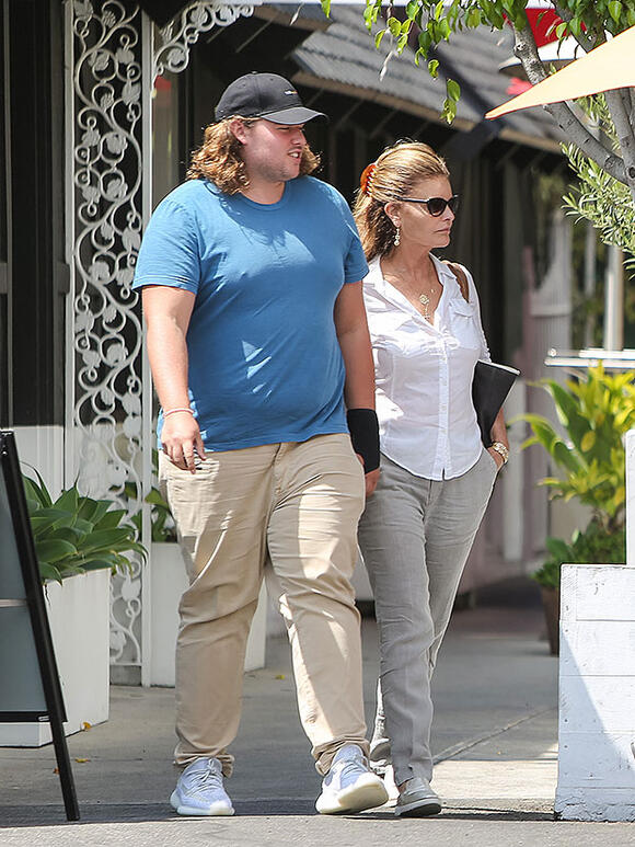 Christopher Schwarzenegger Shows Off Weight Loss While Getting A Pedicure  With Mom Maria Shriver