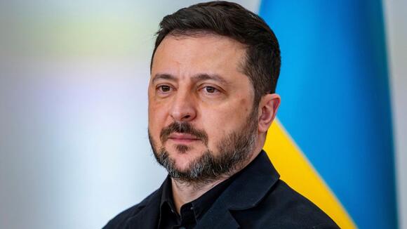 Ukrainian President Volodymyr Zelensky warns Donald Trump siding with Vladimir Putin would be ‘historic mistake, ' calls president's decision to waive Russia sanctions ‘a pity’