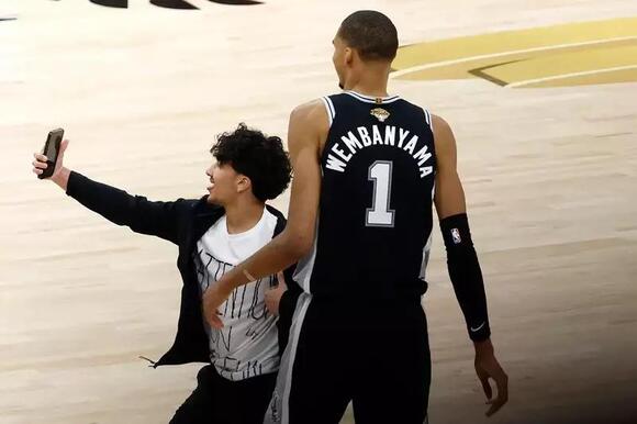 Intruder Who Stormed NBA Finals Game Releases Video of Victor ...
