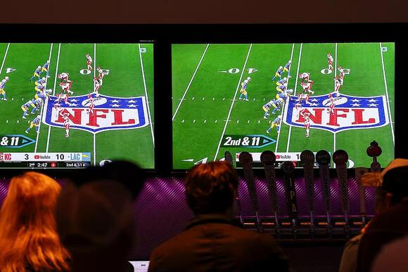 NFL RedZone hits 300: Watching fewer commercials doesn't mean seeing ...