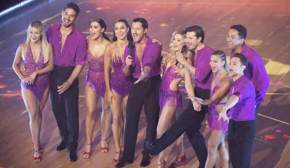 How much 'Dancing With the Stars' pros get paid | Margaret Minnicks |  NewsBreak Original